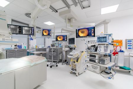 Interventionsraum der neuen Endoskopie (Quelle: Fotoabteilung, UK Knappschaftskrankenhaus Bochum)