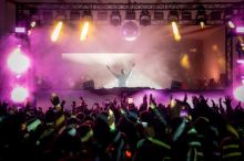 BILD zu OTS - DJ Lost Frequencies rockt die Musikbühne in Mayrhofen