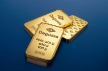 Goldbarren von Degussa in neuem Design / Weiterer Text über ots und www.presseportal.de/nr/105154 / Die Verwendung dieses Bildes für redaktionelle Zwecke ist unter Beachtung aller mitgeteilten Nutzungsbedingungen zulässig und dann auch honorarfrei. Veröffentlichung ausschließlich mit Bildrechte-Hinweis.