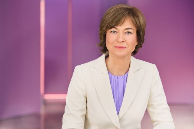 Maybrit Illner / Nutzung des Bildes für redaktionelle Berichterstattung inkl. Social Media / Nutzungsrecht: 22.02.2023 - 22.02.2027 / / Weiterer Text über ots und www.presseportal.de/nr/7840 / Die Verwendung dieses Bildes für redaktionelle Zwecke ist unter Beachtung aller mitgeteilten Nutzungsbedingungen zulässig und dann auch honorarfrei. Veröffentlichung ausschließlich mit Bildrechte-Hinweis.