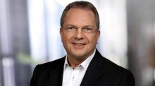 Zu langsam, zu kompliziert, zu teuer – So machen Unternehmen ihre Prozesse wieder wettbewerbsfähig Zu langsam, zu kompliziert, zu teuer – So machen Unternehmen ihre Prozesse wieder wettbewerbsfähig