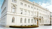 Bertelsmann Unter den Linden 1, Berlin / Weiterer Text über ots und www.presseportal.de/nr/7842 / Die Verwendung dieses Bildes für redaktionelle Zwecke ist unter Beachtung aller mitgeteilten Nutzungsbedingungen zulässig und dann auch honorarfrei. Veröffentlichung ausschließlich mit Bildrechte-Hinweis.
