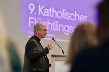 Neunter Katholischer Flüchtlingsgipfel diskutiert Gefahren für den Flüchtlingsschutz Neunter Katholischer Flüchtlingsgipfel diskutiert Gefahren für den Flüchtlingsschutz